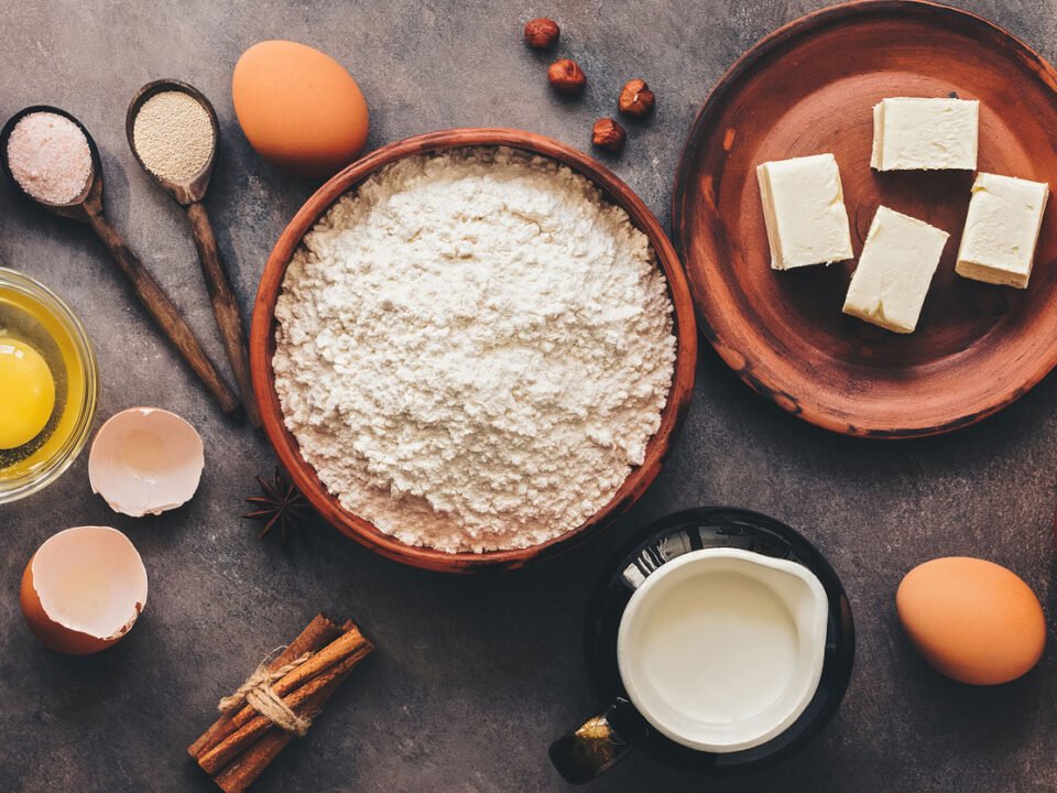 Best Ingredients for Making the Perfect Cake